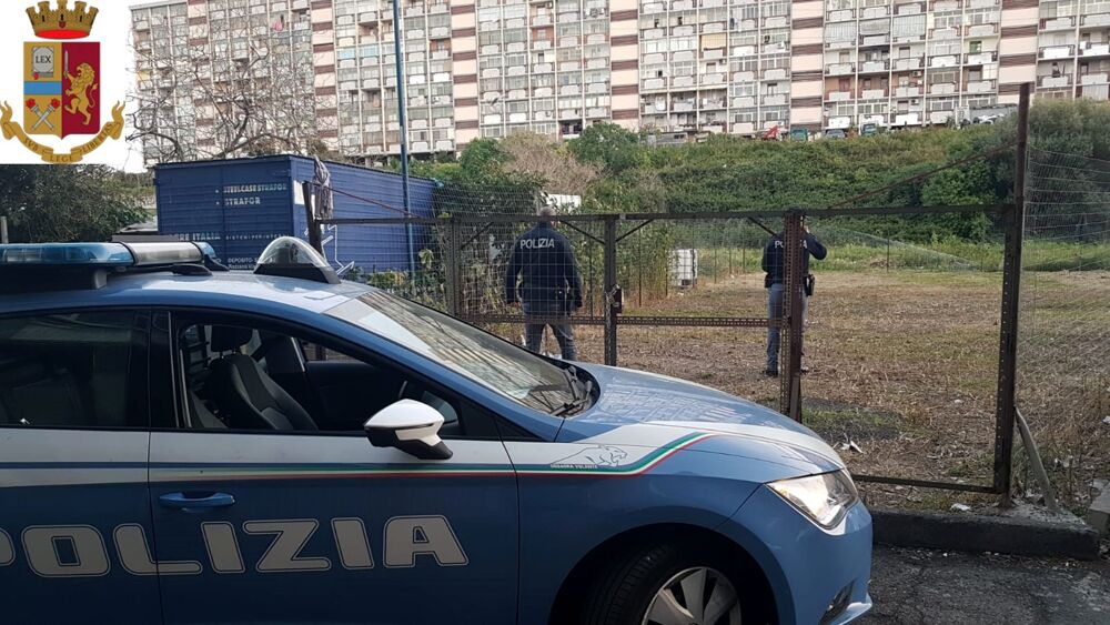 Catania Controlli Nel Quartiere Librino Sfilza Di Indagati E Un